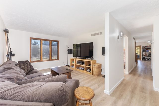 3312 N 1475 East Road, Heyworth, IL 61745