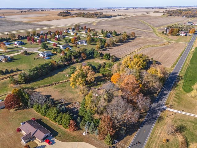 3312 N 1475 East Road, Heyworth, IL 61745