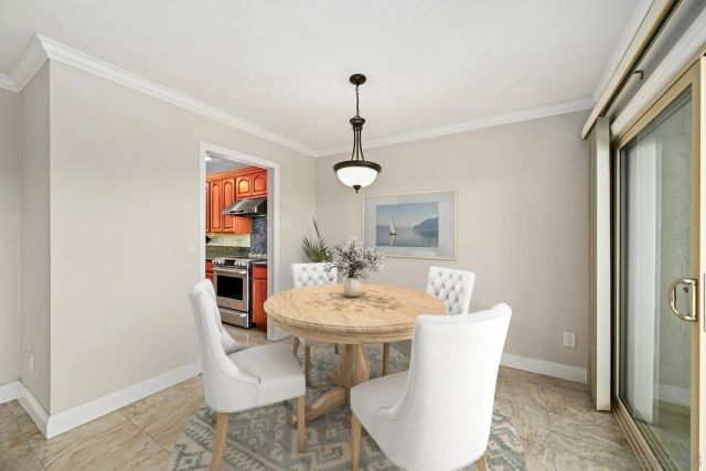 8745 Caminito Sueno, La Jolla, CA 92037