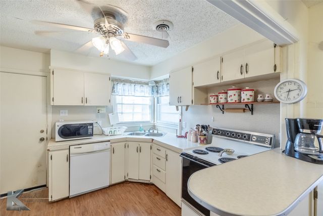 1934 N Mockingbird Lane, Abilene, TX 79603