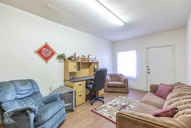 1934 N Mockingbird Lane, Abilene, TX 79603