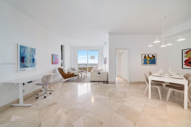 888 Brickell Key Drive 2610, Miami, FL 33131
