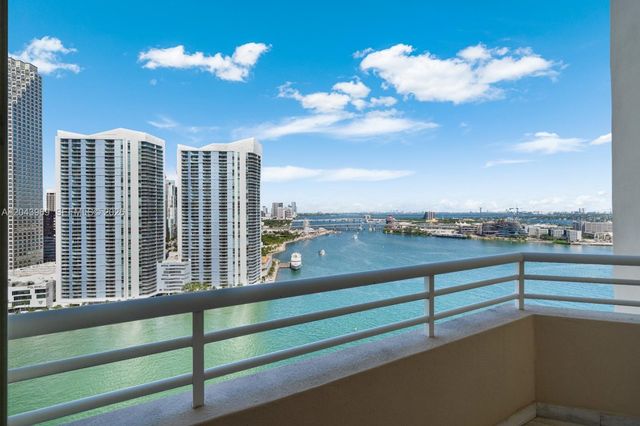 888 Brickell Key Drive 2610, Miami, FL 33131