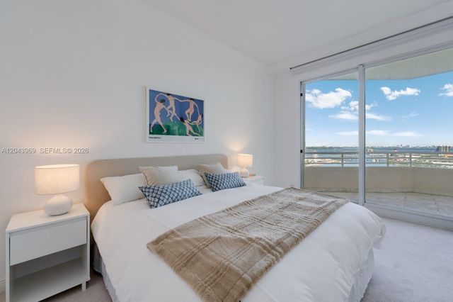 888 Brickell Key Drive 2610, Miami, FL 33131