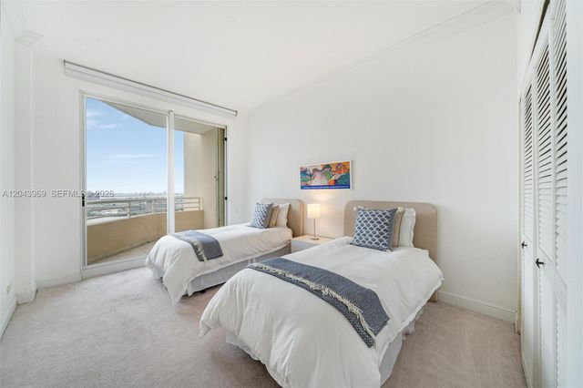 888 Brickell Key Drive 2610, Miami, FL 33131