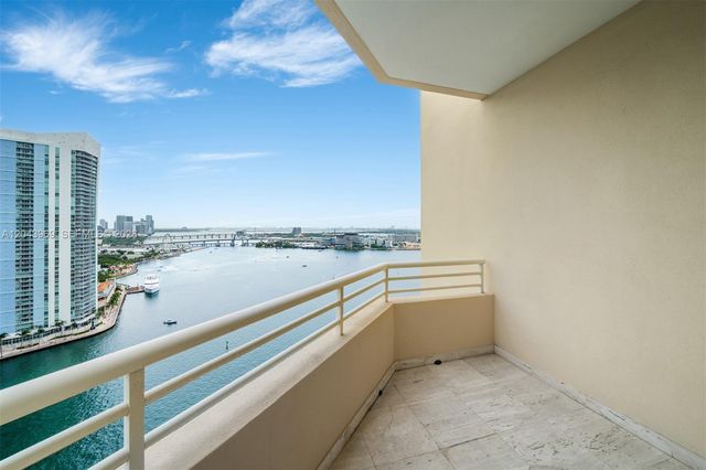 888 Brickell Key Drive 2610, Miami, FL 33131