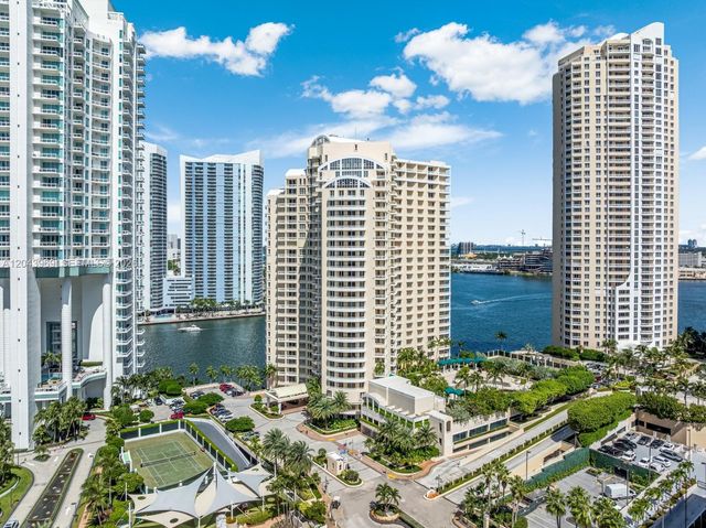 888 Brickell Key Drive 2610, Miami, FL 33131