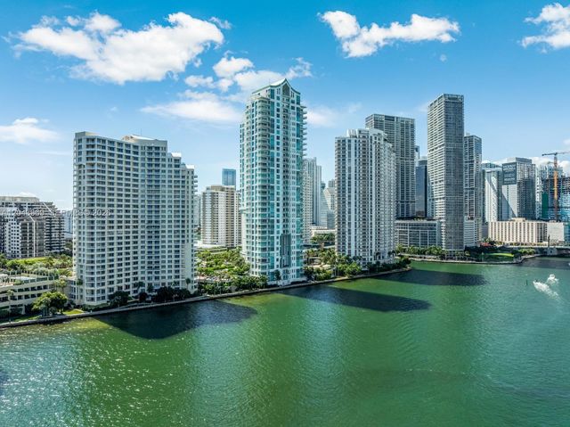 888 Brickell Key Drive 2610, Miami, FL 33131
