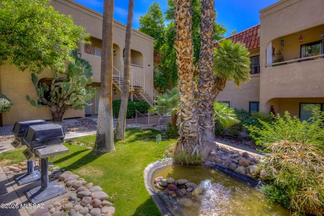 5750 N Camino Esplendora Apt 114, Tucson, AZ 85718