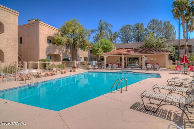 5750 N Camino Esplendora Apt 114, Tucson, AZ 85718
