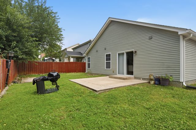 170 Ivy Hill Ln, Goodlettsville, TN 37072