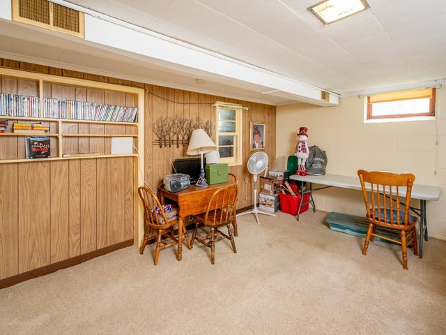 722 24th Avenue N, South Saint Paul, MN 55075