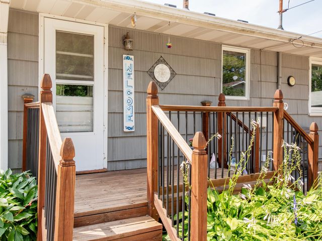 722 24th Avenue N, South Saint Paul, MN 55075