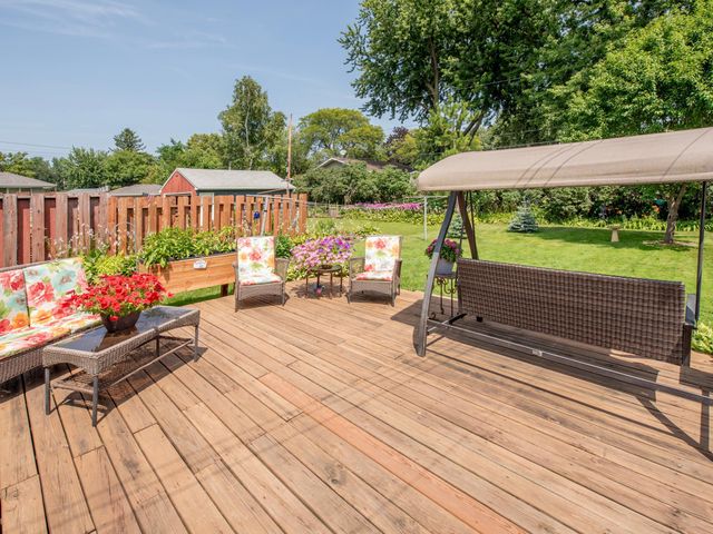 722 24th Avenue N, South Saint Paul, MN 55075