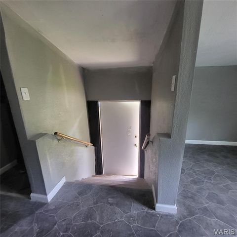 945 Cedar Street, Poplar Bluff, MO 63901