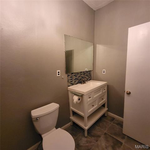 945 Cedar Street, Poplar Bluff, MO 63901