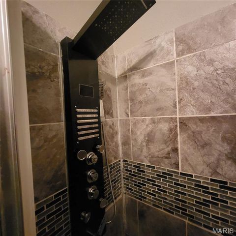 945 Cedar Street, Poplar Bluff, MO 63901