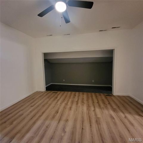 945 Cedar Street, Poplar Bluff, MO 63901