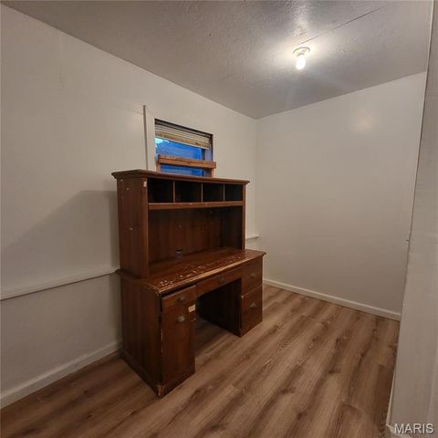 945 Cedar Street, Poplar Bluff, MO 63901