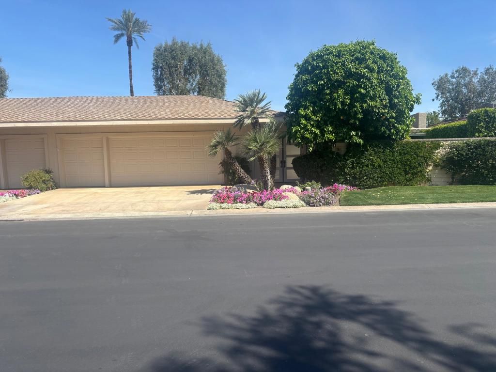 Image 11 of property listing at 24 Lafayette Drive, Rancho Mirage, CA 92270
