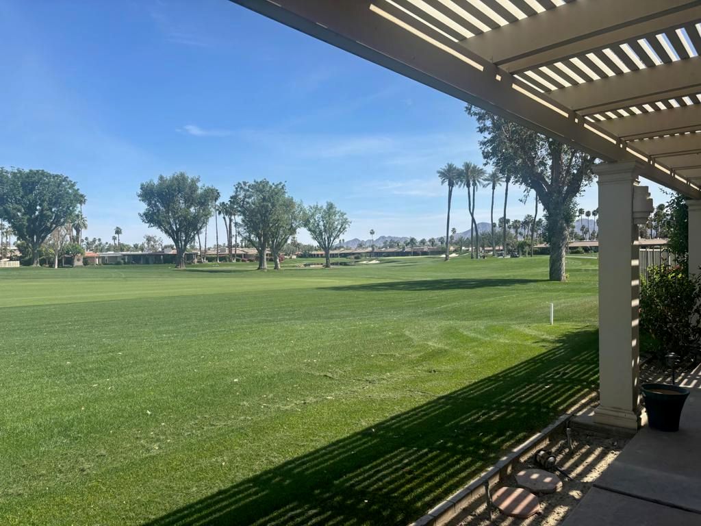 Image 5 of property listing at 24 Lafayette Drive, Rancho Mirage, CA 92270