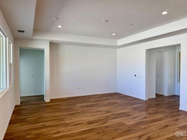 14402 Addleston Lane, Bakersfield, CA 93311