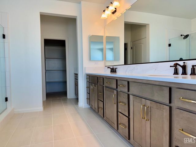 14402 Addleston Lane, Bakersfield, CA 93311