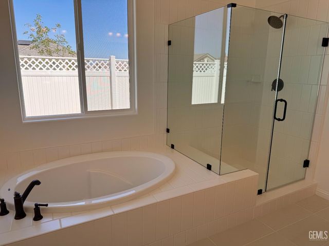 14402 Addleston Lane, Bakersfield, CA 93311