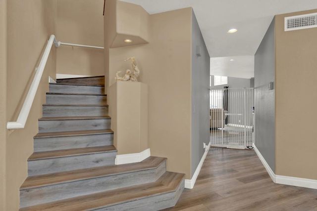 1371 Westminster Pl, Escondido, CA 92027