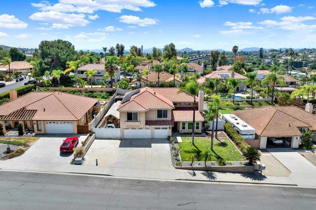 1371 Westminster Pl, Escondido, CA 92027