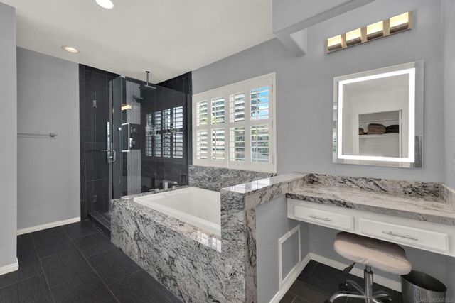 1371 Westminster Pl, Escondido, CA 92027