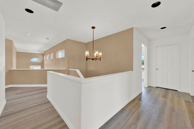 1371 Westminster Pl, Escondido, CA 92027
