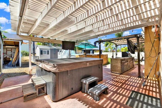 1371 Westminster Pl, Escondido, CA 92027