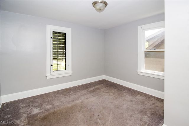 858 Roanoke Road, Cleveland Heights, OH 44121