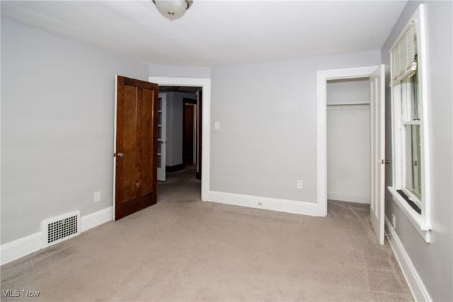 858 Roanoke Road, Cleveland Heights, OH 44121