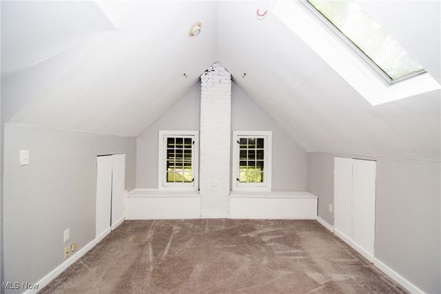 858 Roanoke Road, Cleveland Heights, OH 44121