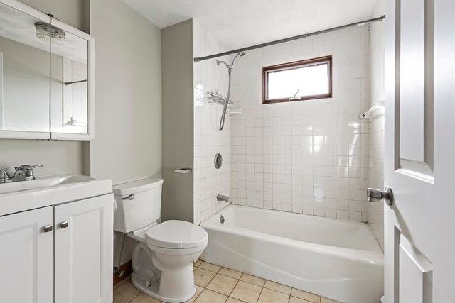 52 Sheridan Circle 52, Winchester, MA 01890