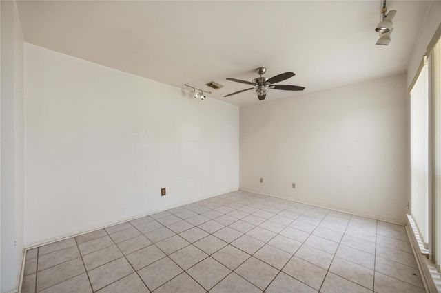 1823 Hilton Head Drive, Missouri City, TX 77459