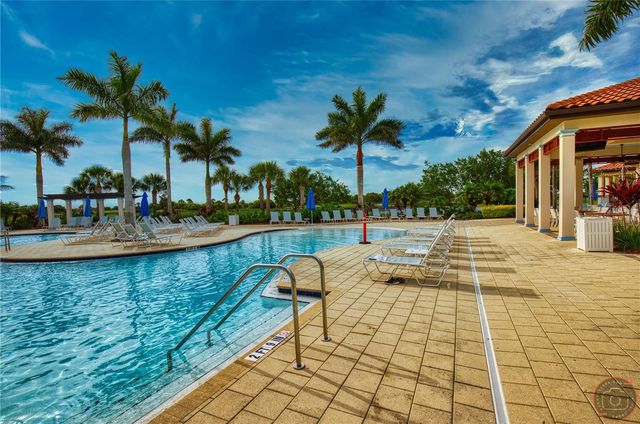 10825 TARFLOWER DRIVE 202, Venice, FL 34293