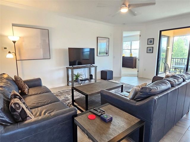 10825 TARFLOWER DRIVE 202, Venice, FL 34293
