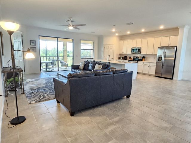 10825 TARFLOWER DRIVE 202, Venice, FL 34293