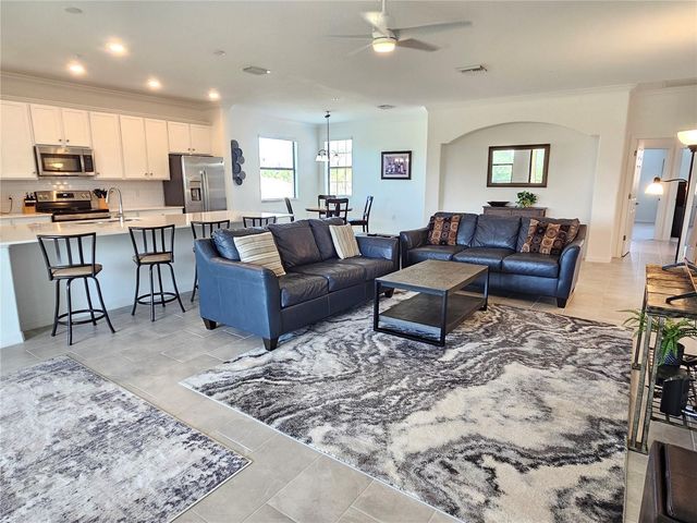 10825 TARFLOWER DRIVE 202, Venice, FL 34293