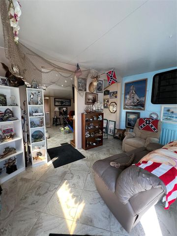 5327 SE 66th Ave, Okeechobee, FL 34974