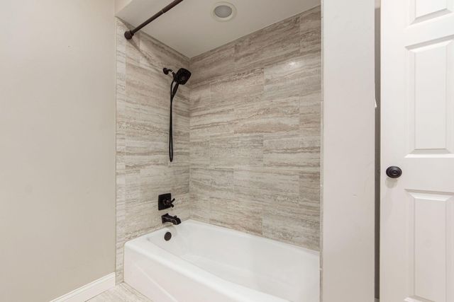 5881 Rocky Rill Road, Columbus, OH 43235