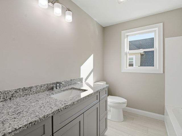 477 Washington Street 477, Haverhill, MA 01832