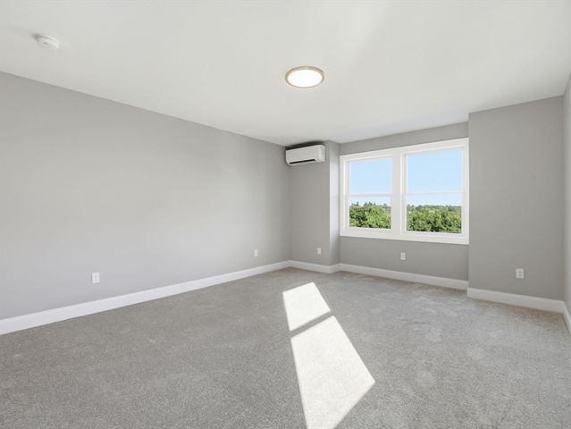 477 Washington Street 477, Haverhill, MA 01832