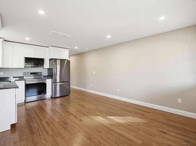 477 Washington Street 477, Haverhill, MA 01832