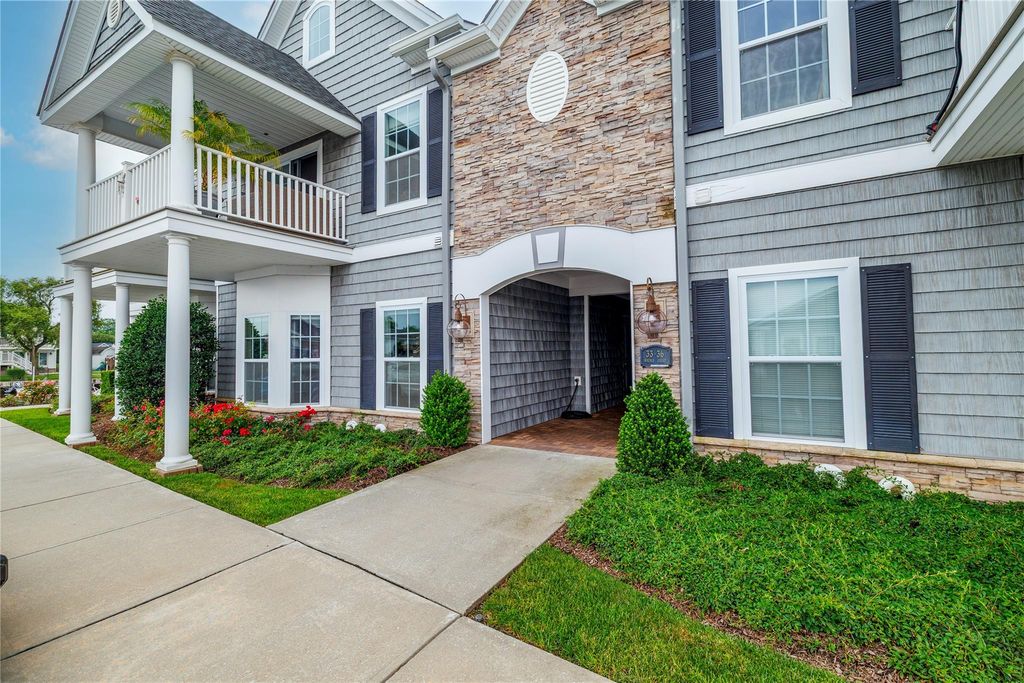 36 Nicole Court, Copiague, NY 11726