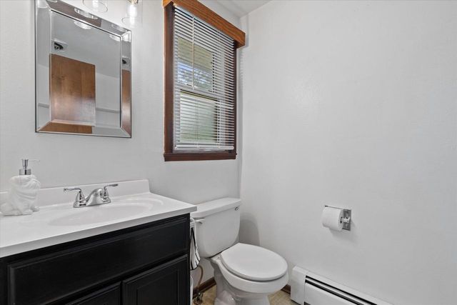 1504 COMMANCHE AVENUE, Green Bay, WI 54313