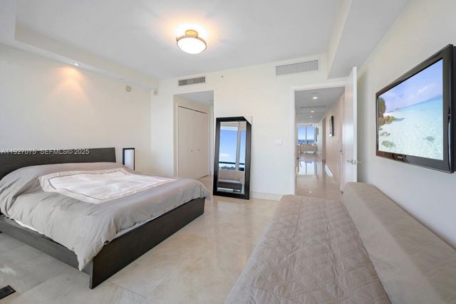 17001 Collins Ave 1204, Sunny Isles Beach, FL 33160